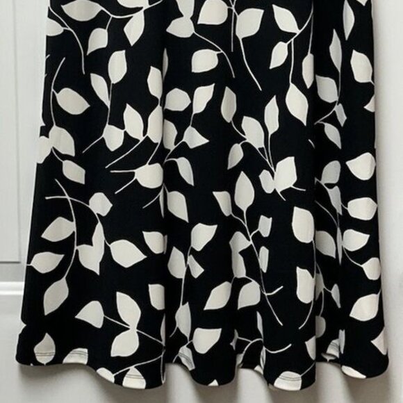 Talbots Black & White Floral Sleeveless Dress With pockets, XL - Picture 7 of 7